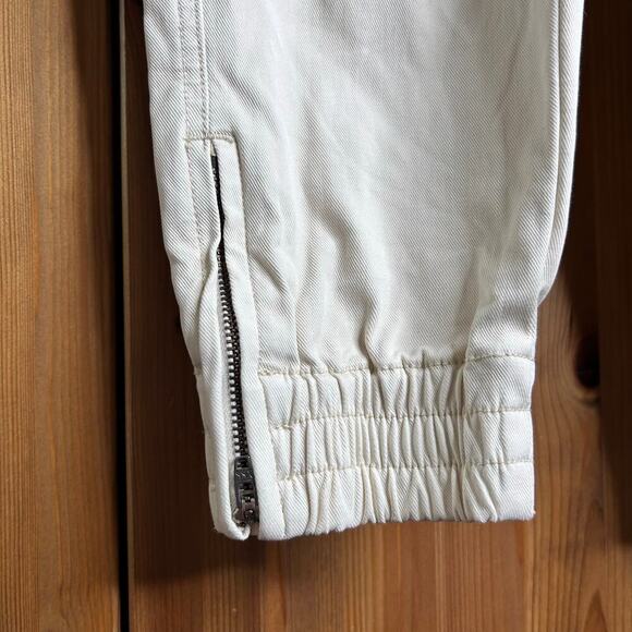 Spanx Stretch Twill Cargo Jogger Pants Women’s Small Ivory White‎ Professional - Picture 8 of 8